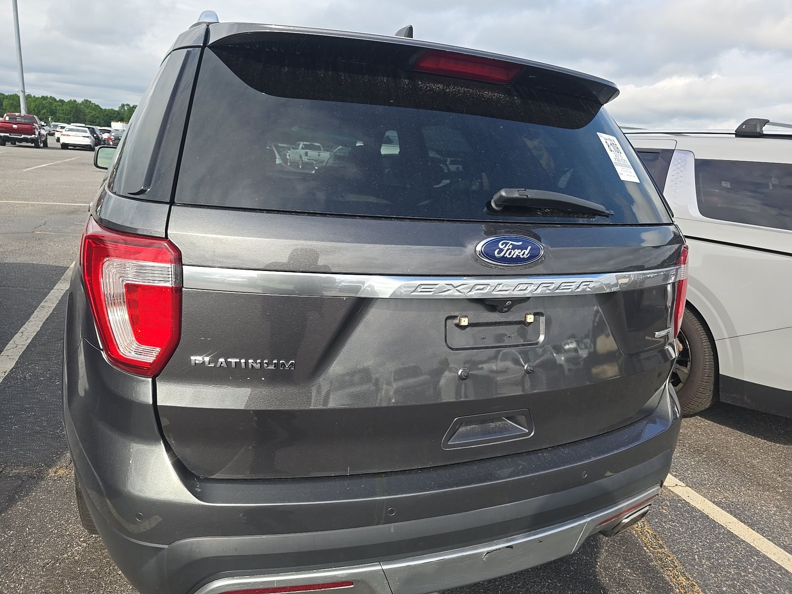FORD EXPLORER - 6