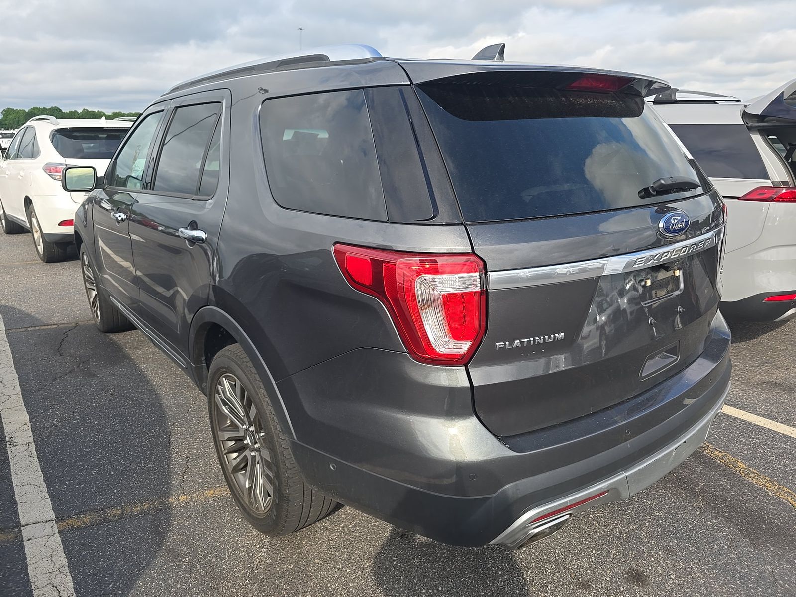 FORD EXPLORER - 7