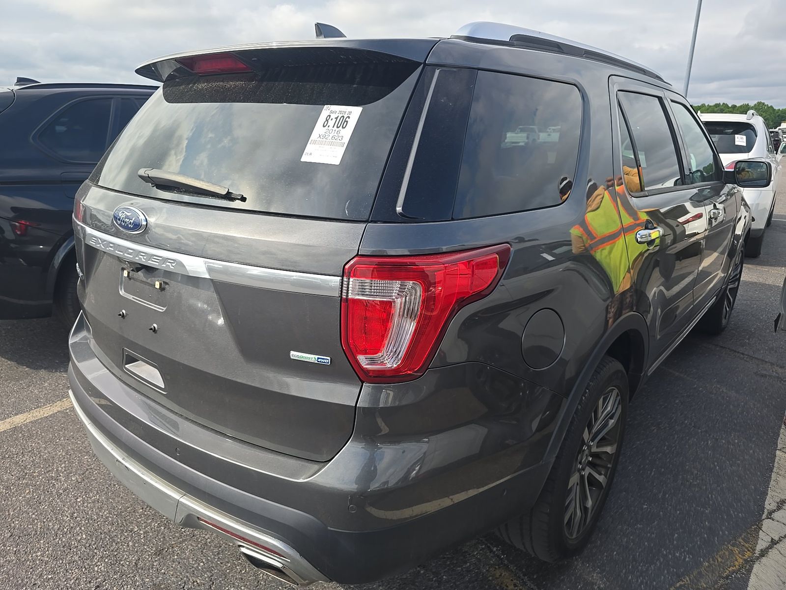 FORD EXPLORER - 5
