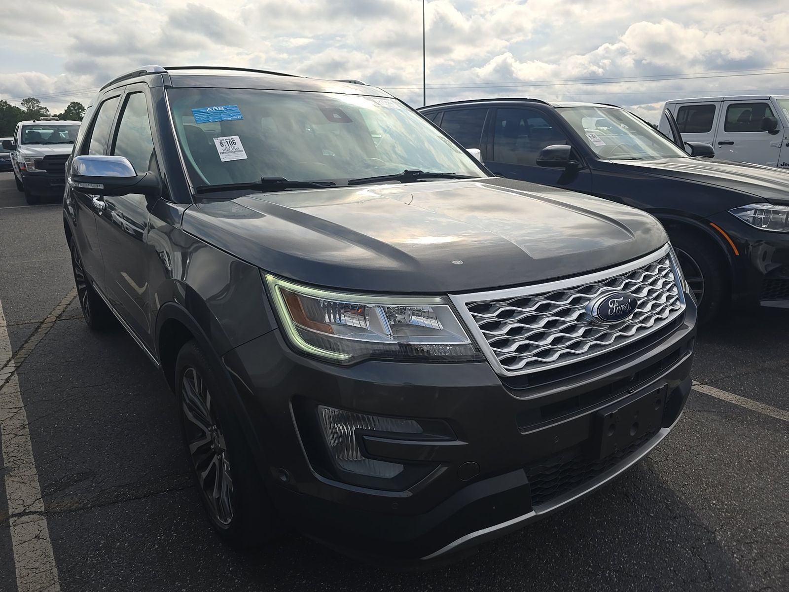 FORD EXPLORER - 4