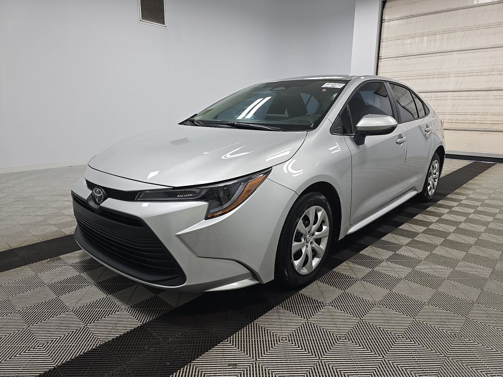 TOYOTA COROLLA - 1