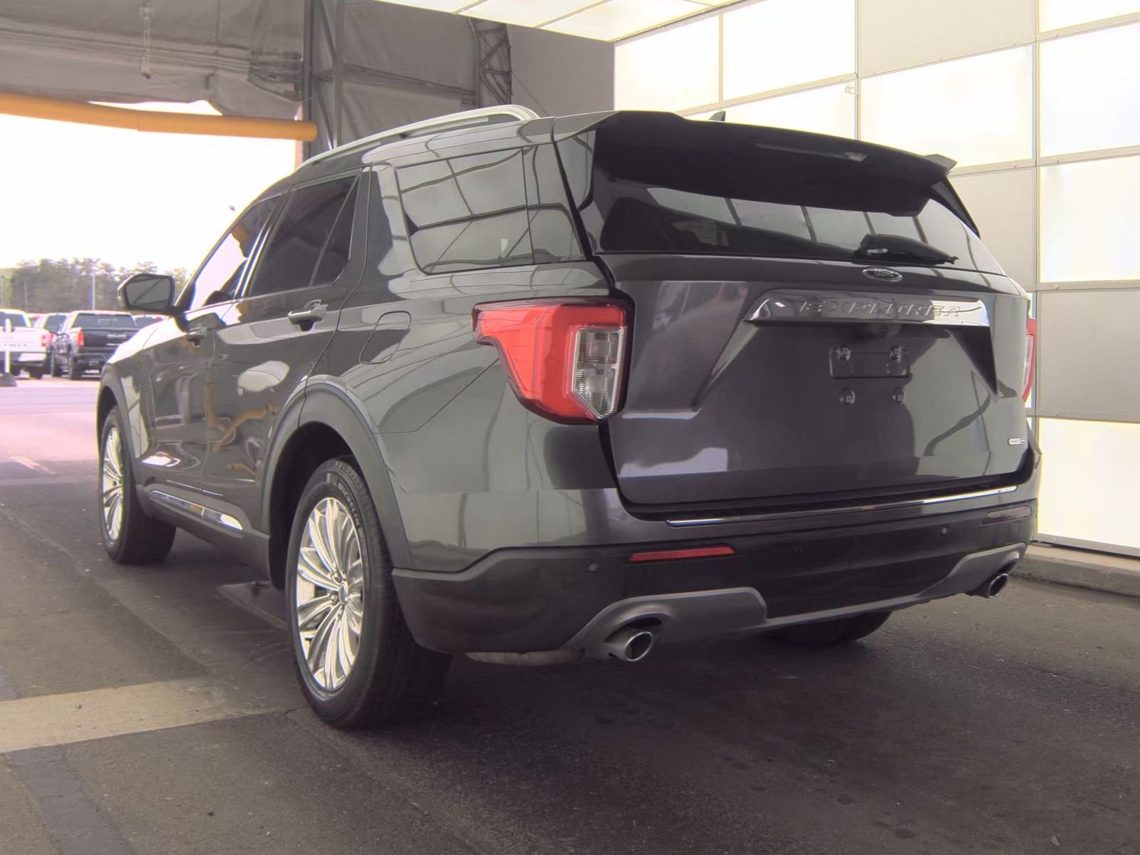 FORD EXPLORER - 7