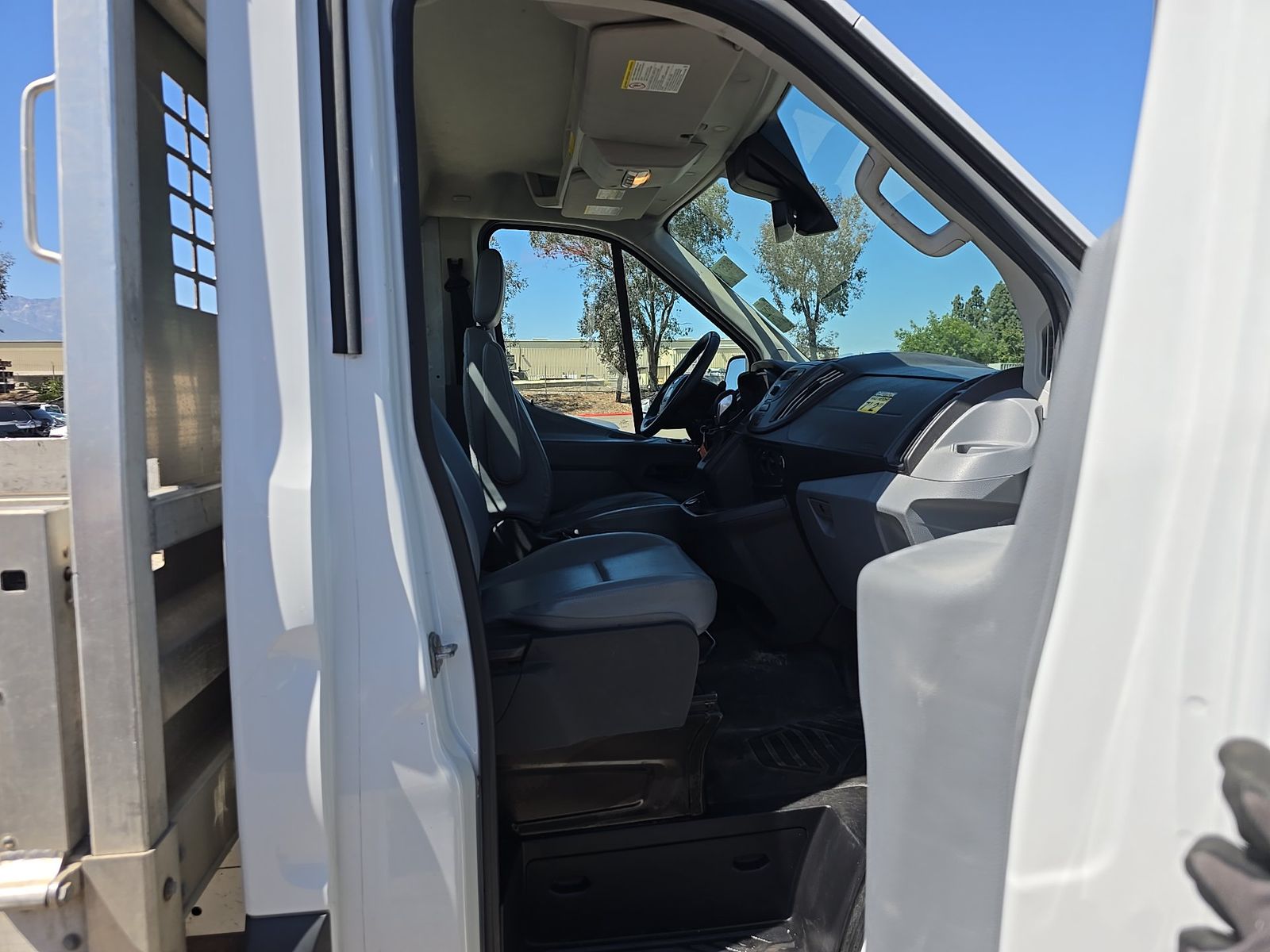 FORD TRANSIT 250 - 9