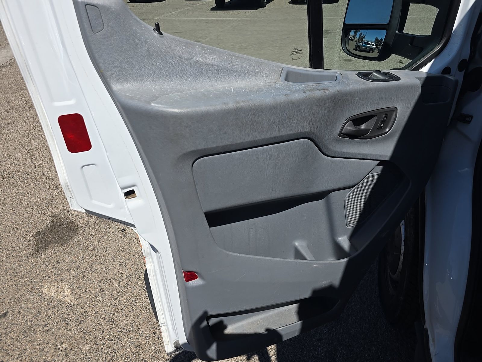 FORD TRANSIT 250 - 10
