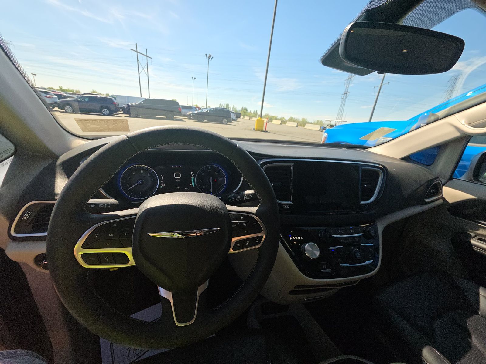 2023 Chrysler Pacifica Touring L FWD