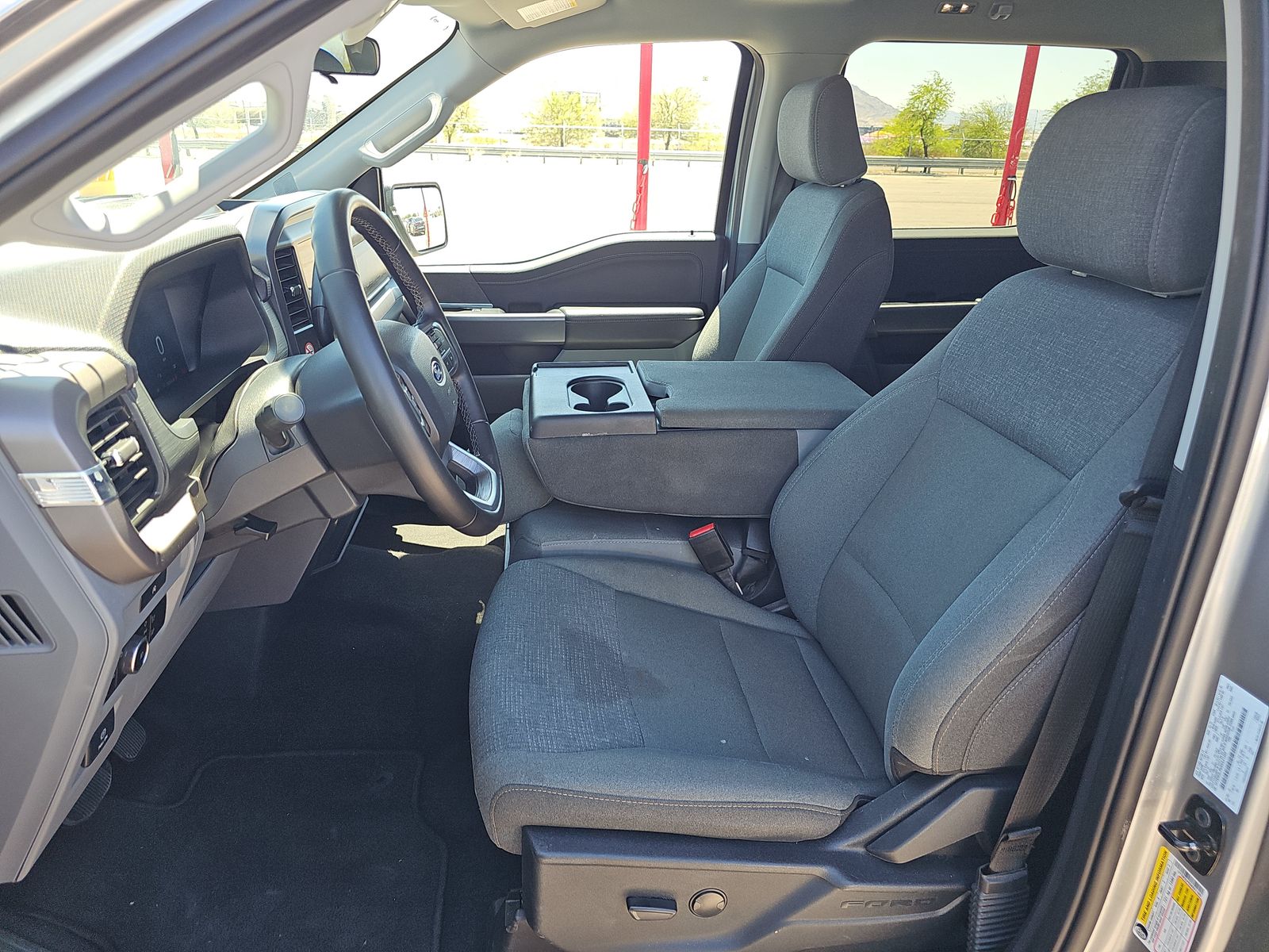 FORD F-150 - 8