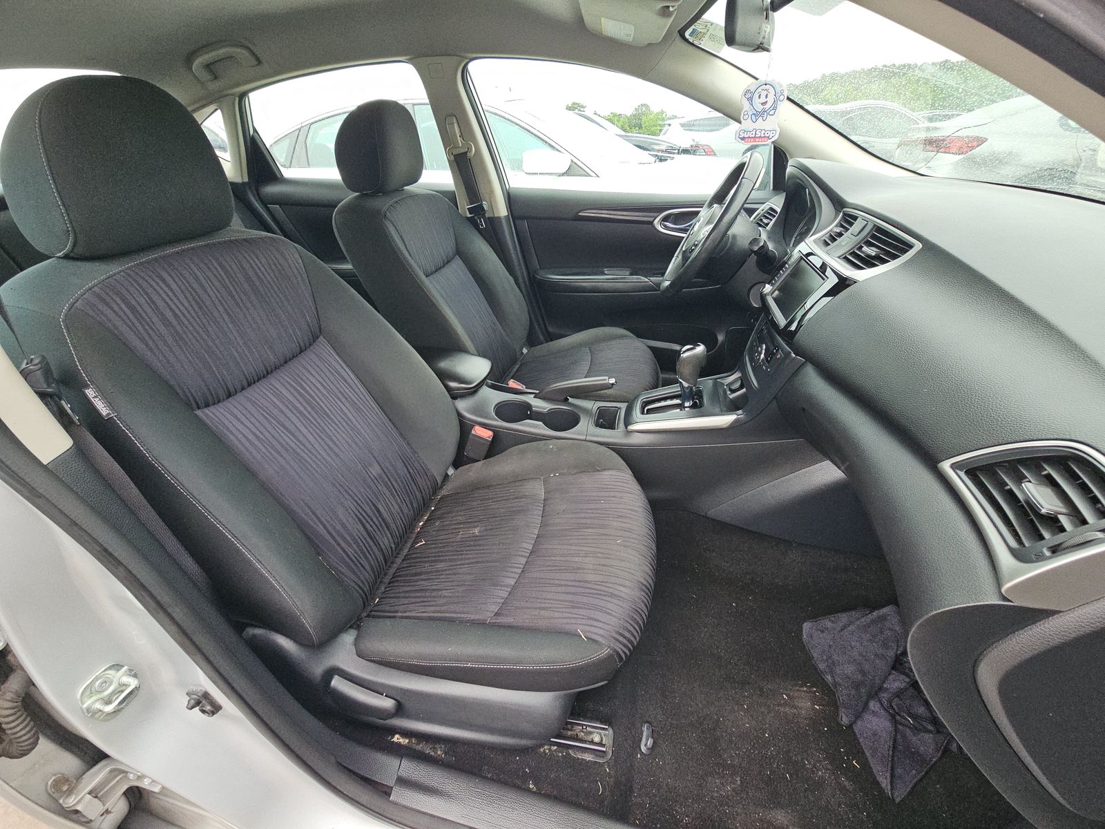 NISSAN SENTRA - 9