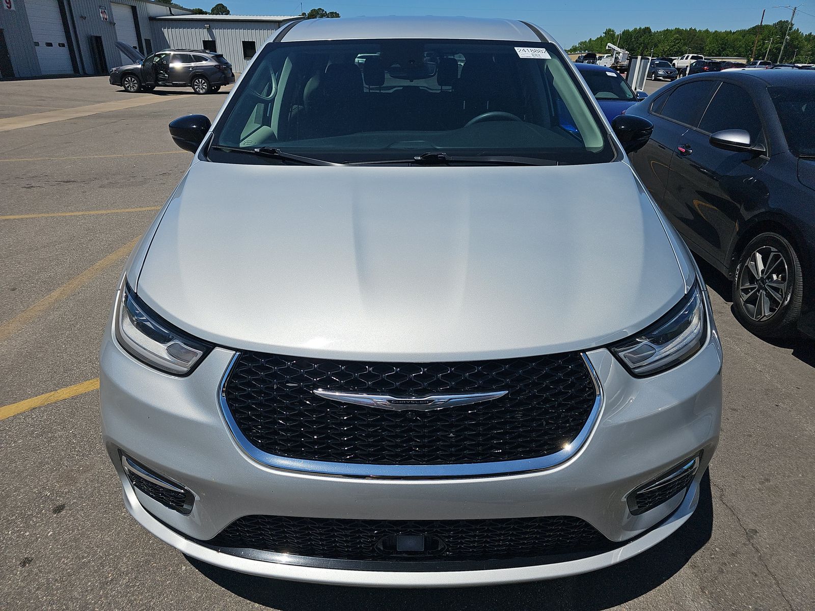 CHRYSLER PACIFICA - 3