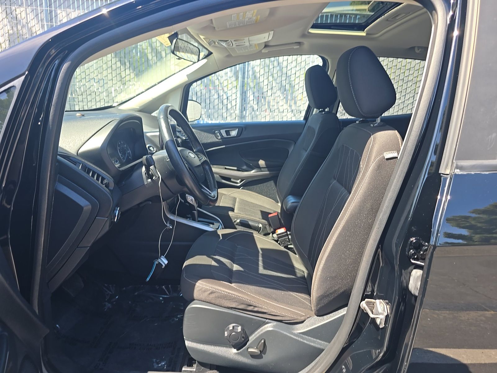 FORD ECOSPORT - 8