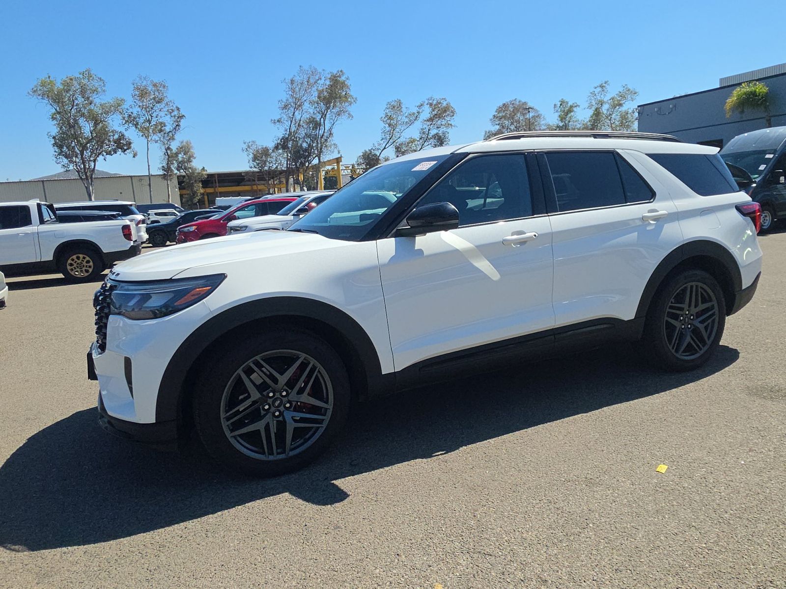 FORD EXPLORER - 1