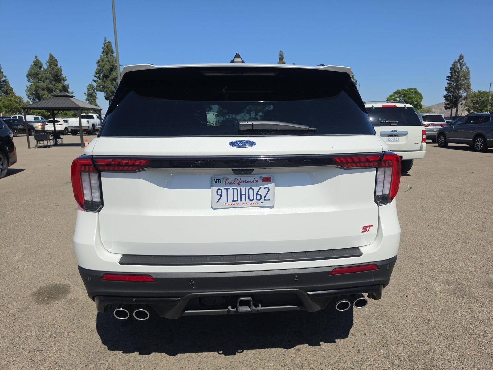 FORD EXPLORER - 6