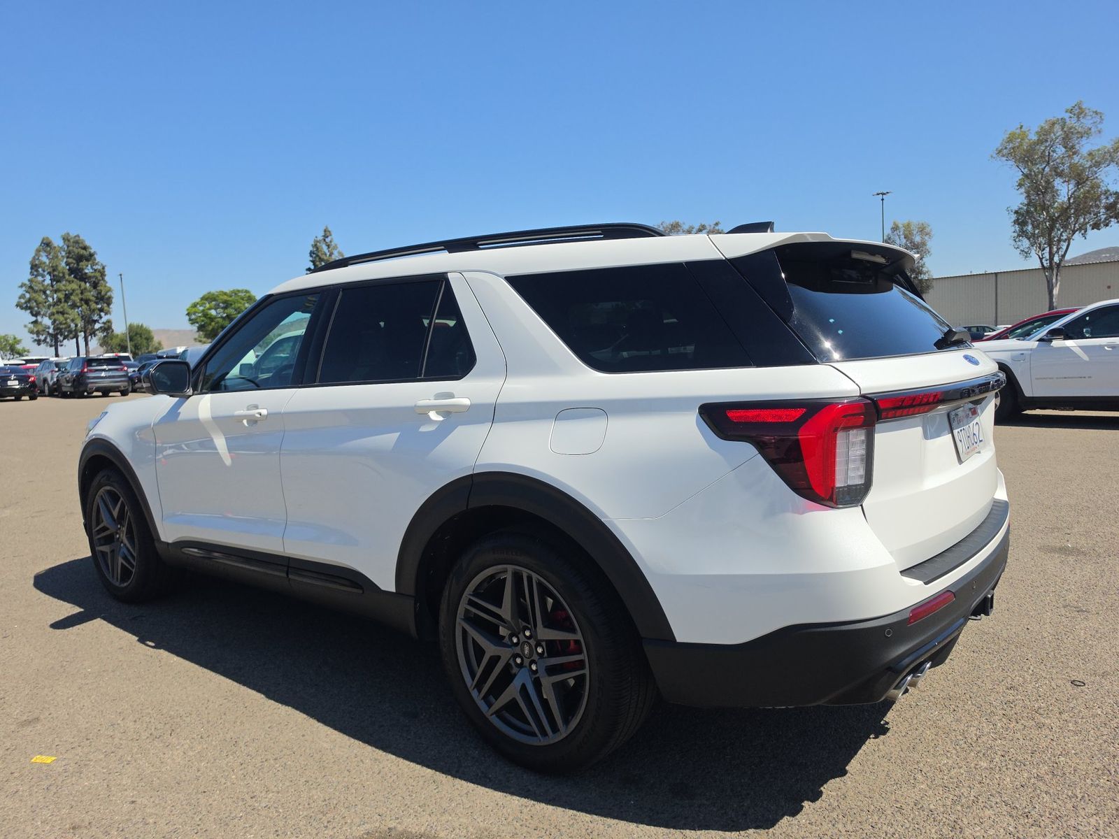 FORD EXPLORER - 7