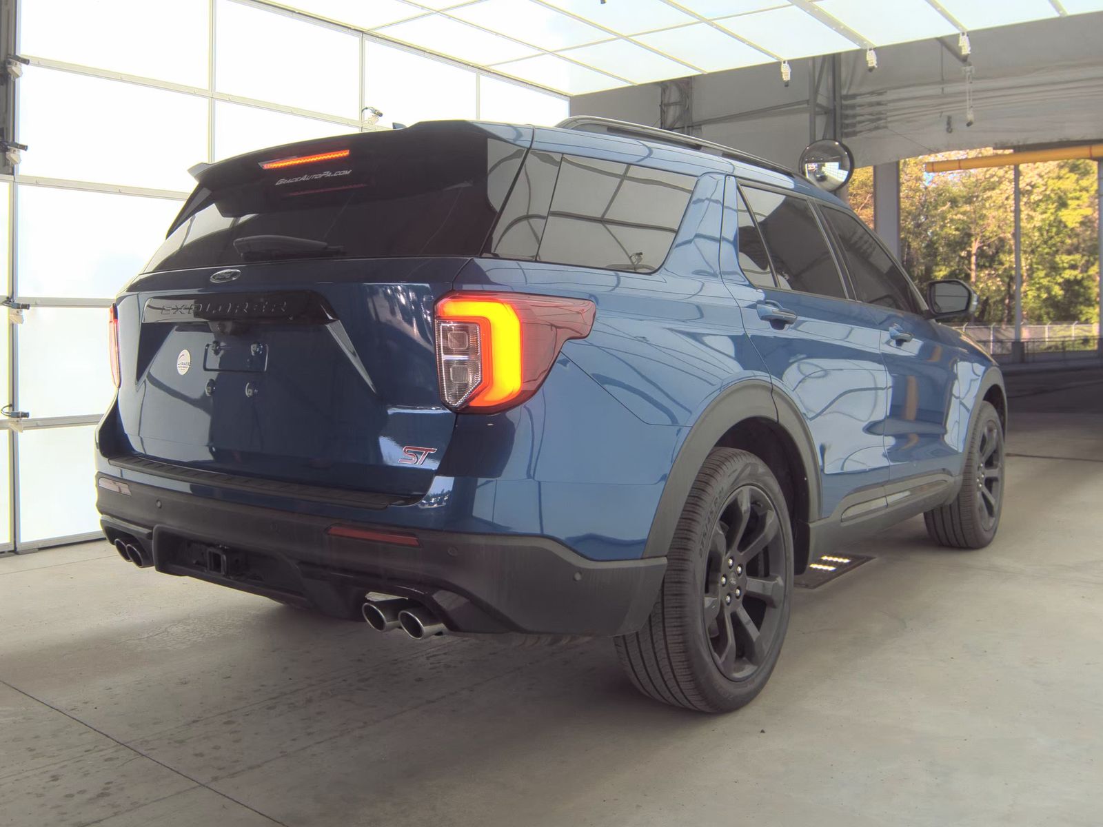 FORD EXPLORER - 6