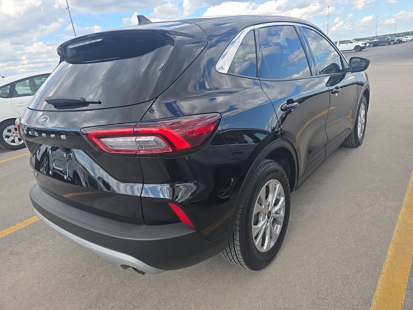 FORD ESCAPE - 5