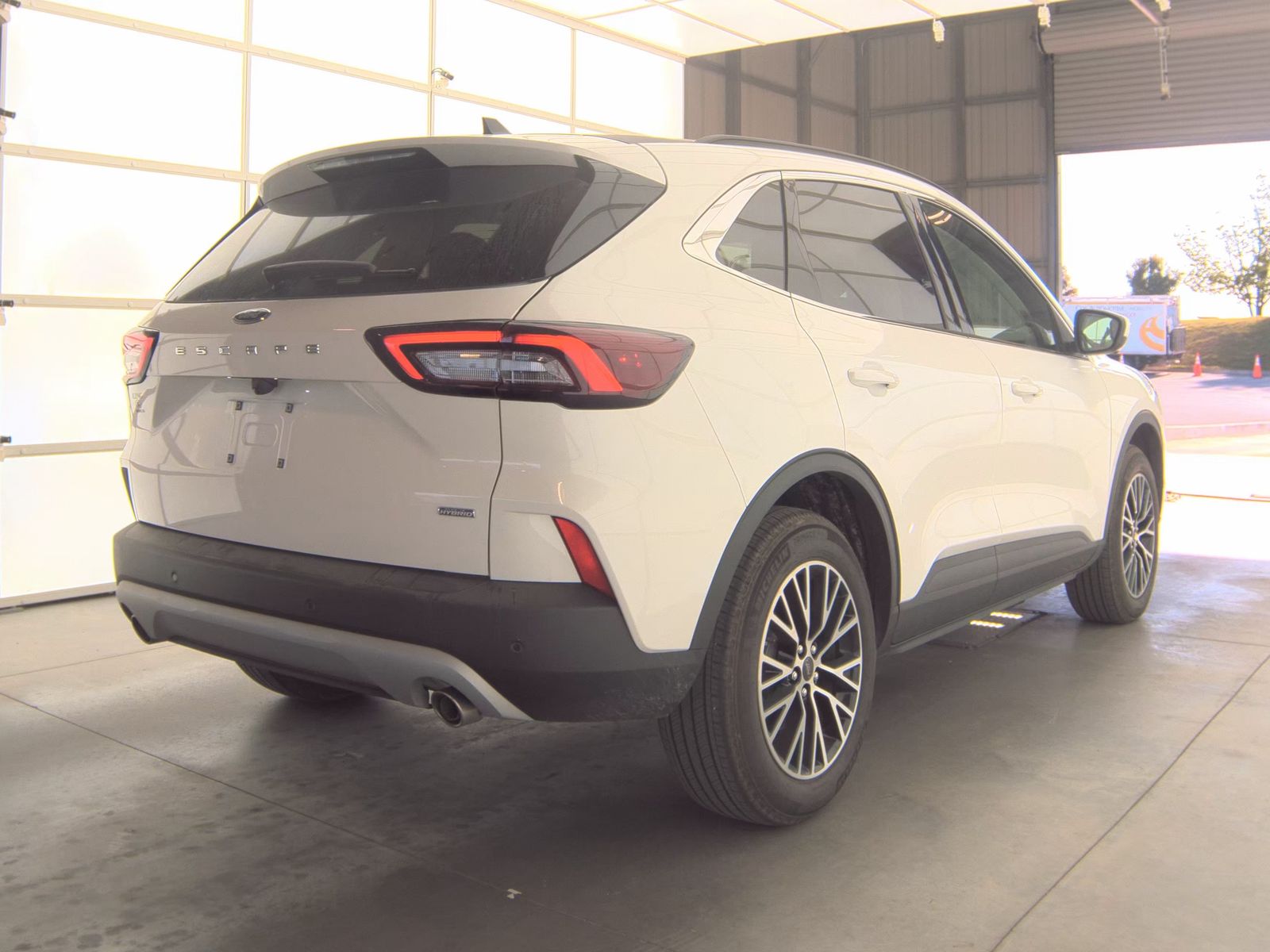 FORD ESCAPE - 6