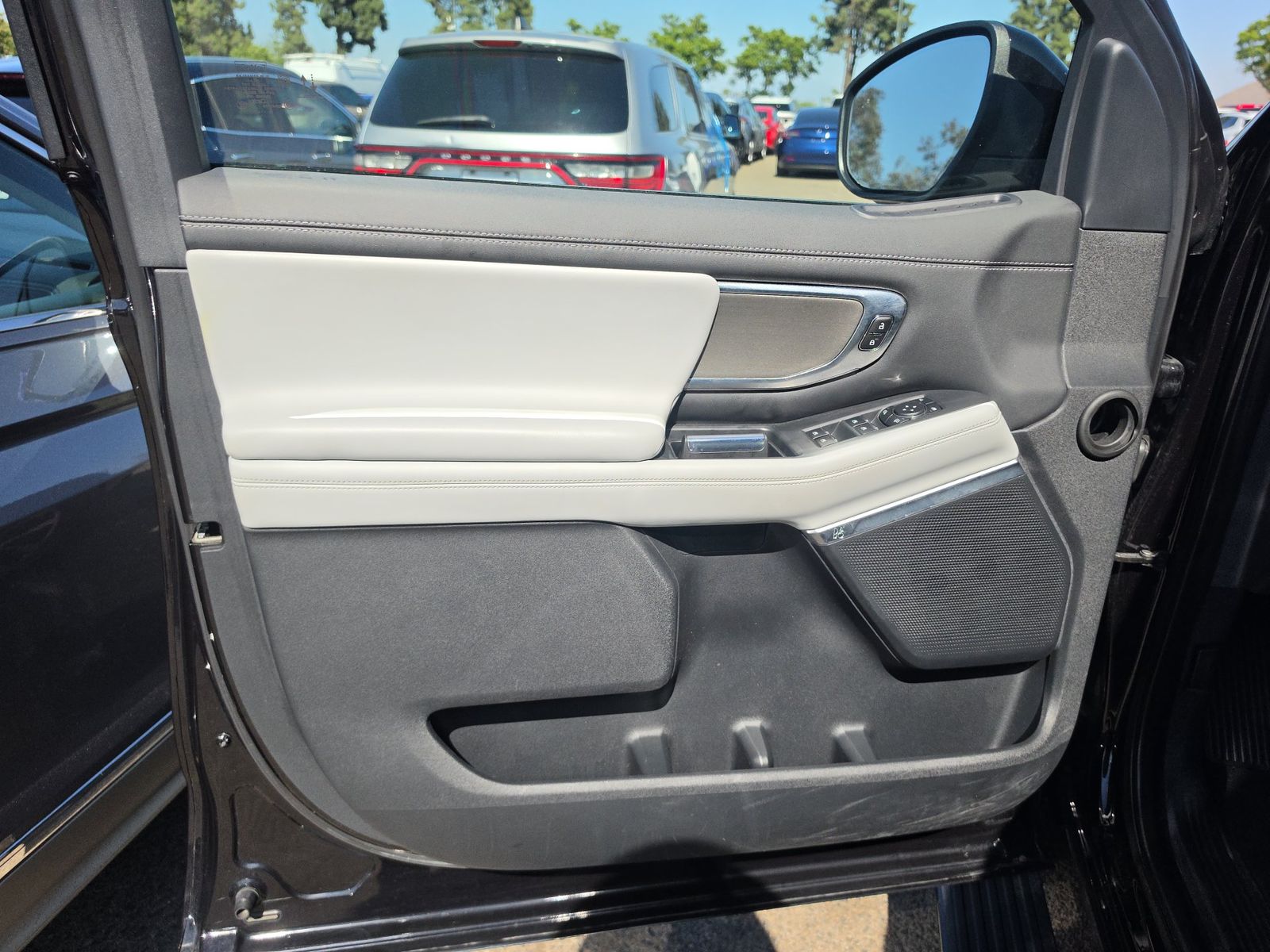 FORD EXPEDITION MAX - 10