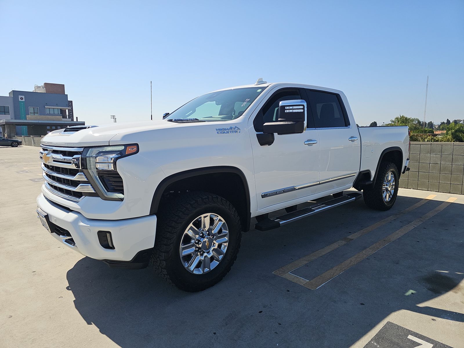2025 Chevrolet Silverado 2500HD High Country AWD