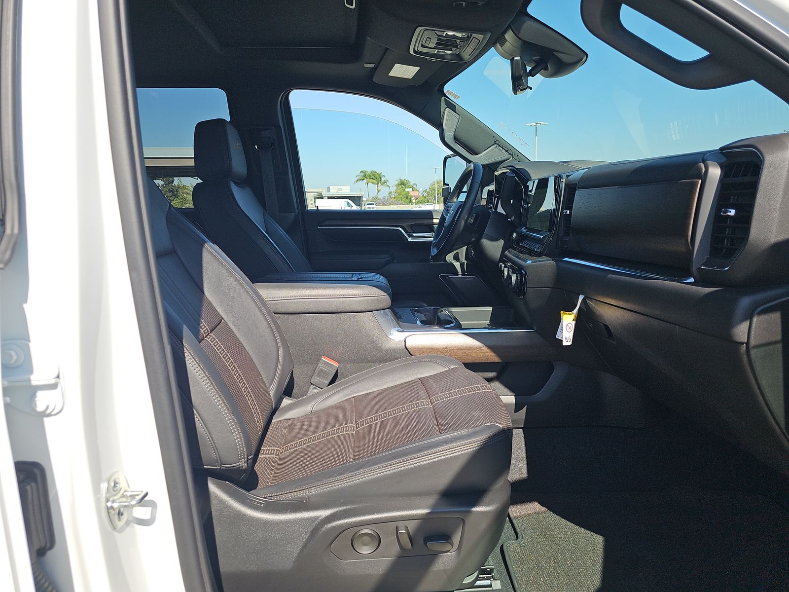 2025 Chevrolet Silverado 2500HD High Country AWD