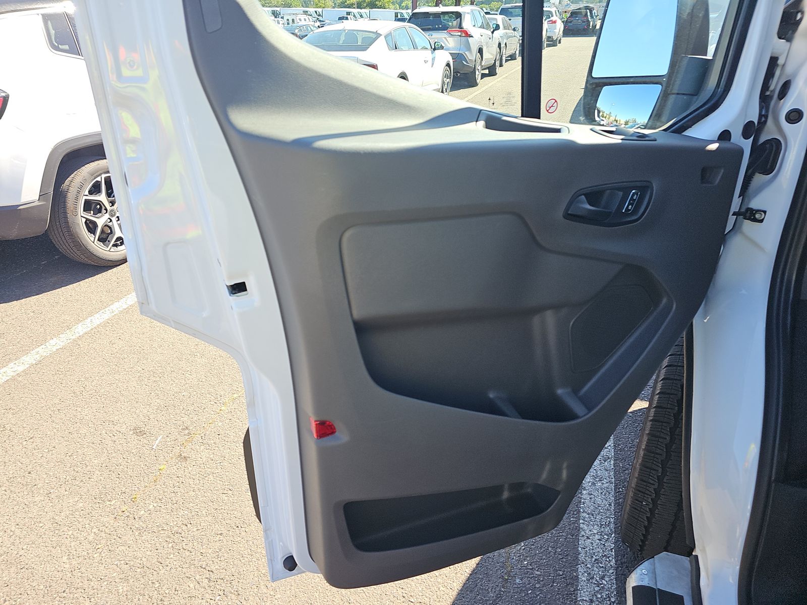 FORD TRANSIT 250 - 10