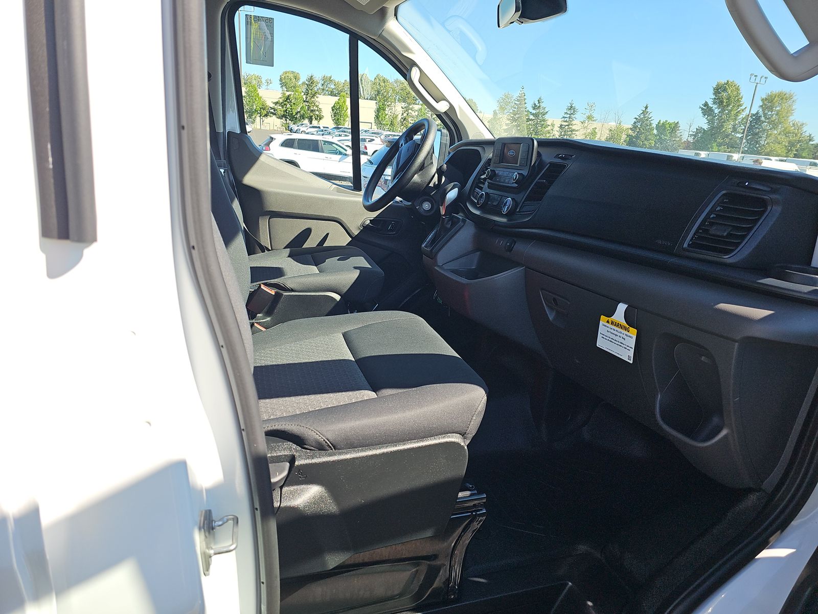 FORD TRANSIT 250 - 9