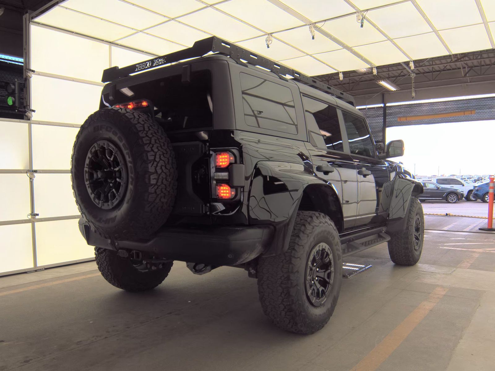 FORD BRONCO - 6