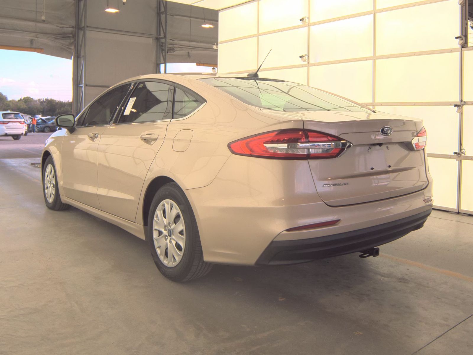 FORD FUSION - 9