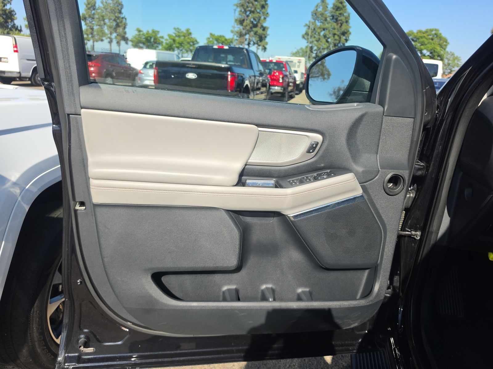 FORD EXPEDITION MAX - 10