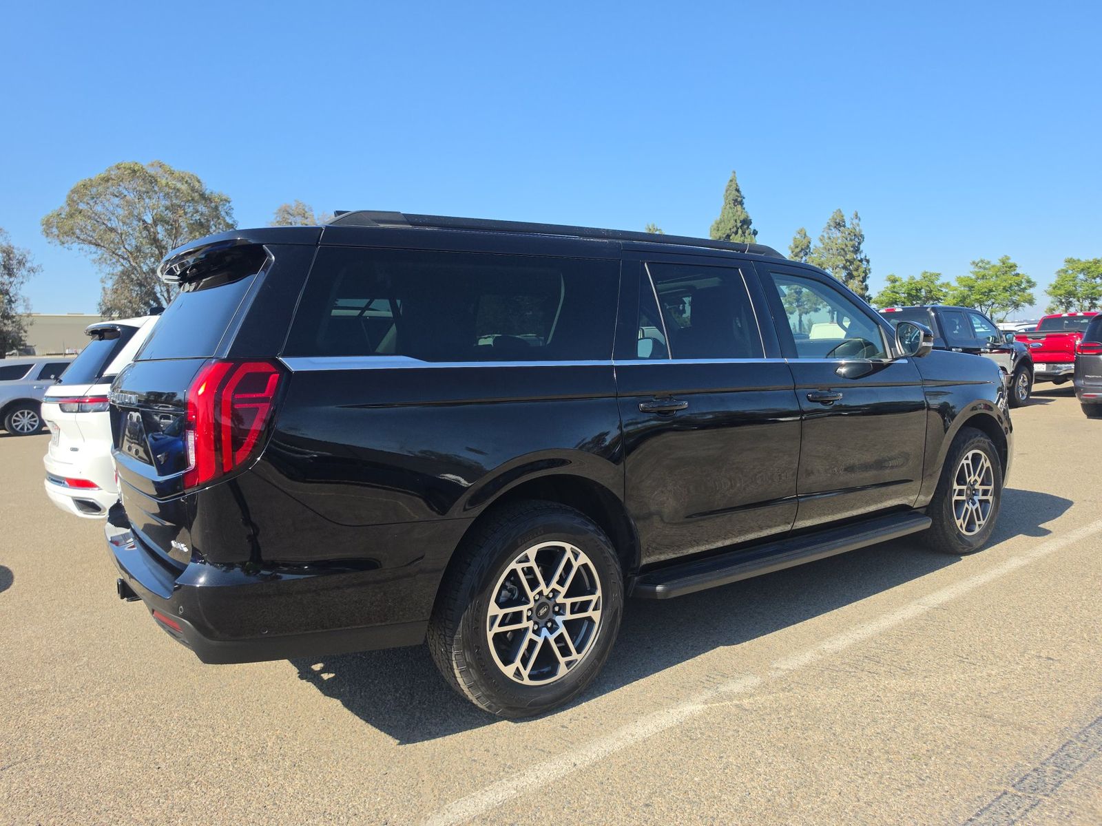 FORD EXPEDITION MAX - 5
