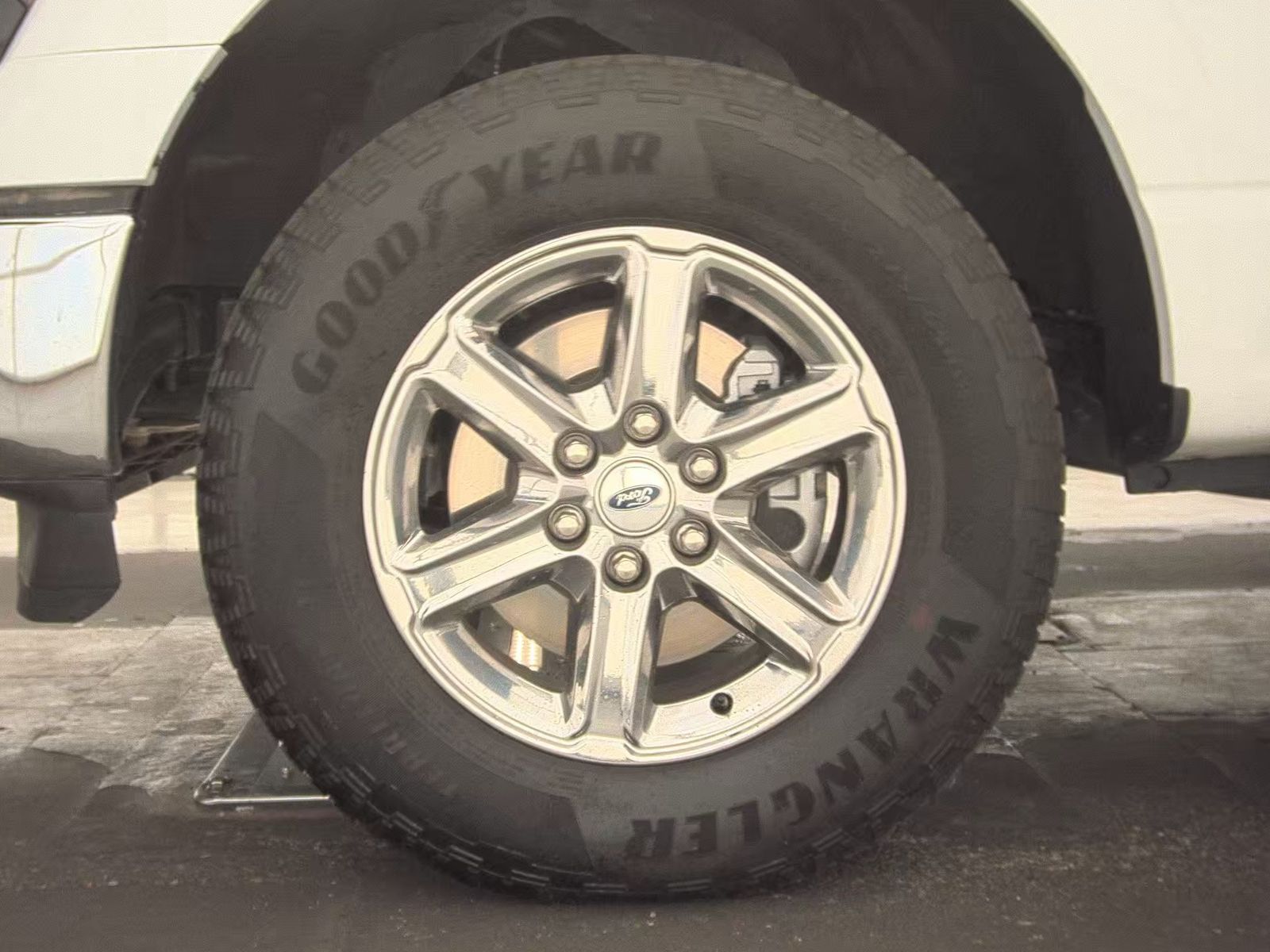 FORD F-150 - 10