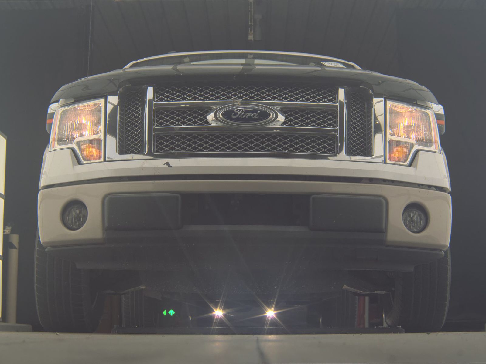 FORD F-150 - 4