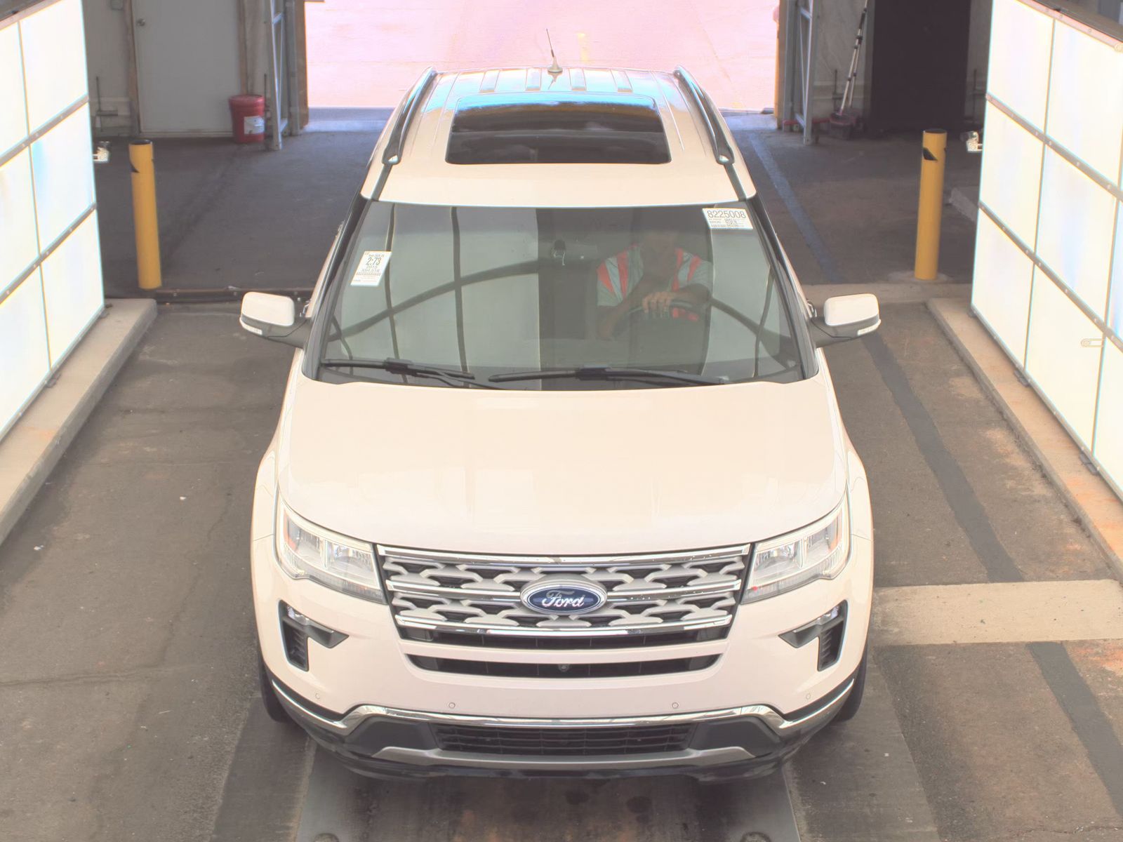 FORD EXPLORER - 3