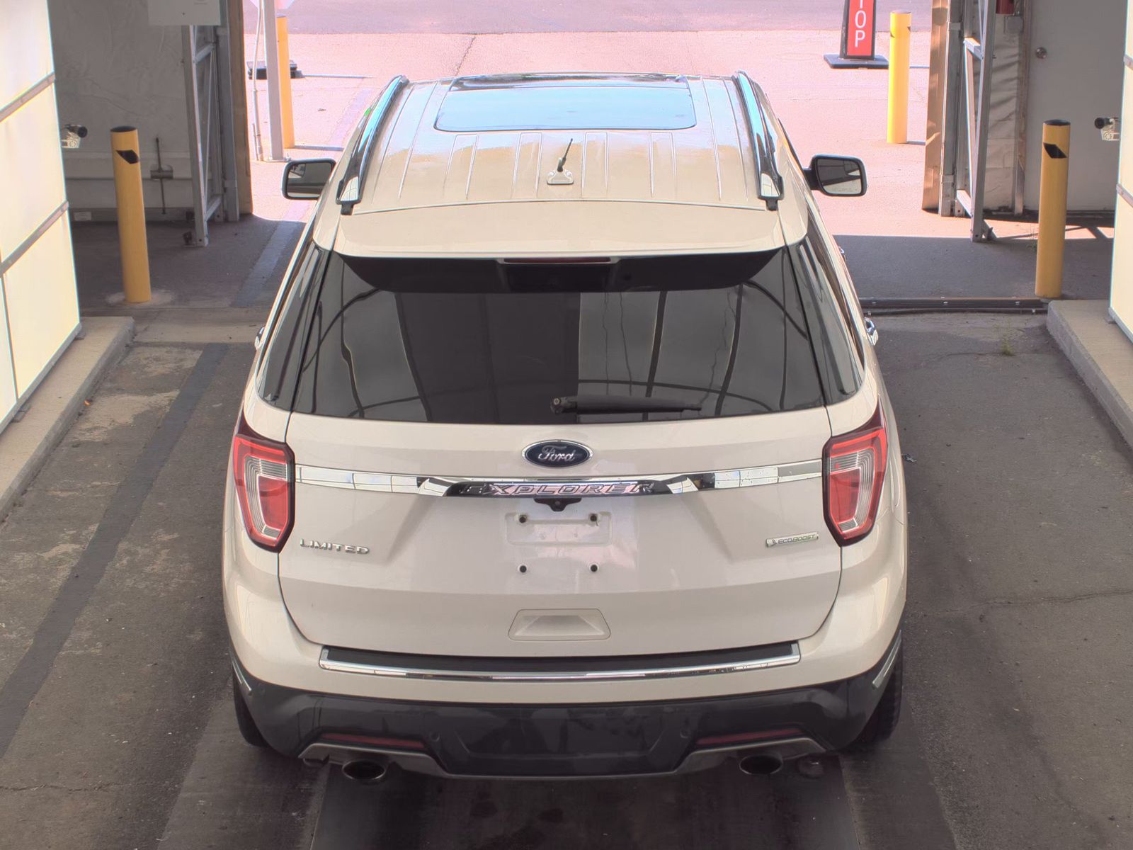 FORD EXPLORER - 6