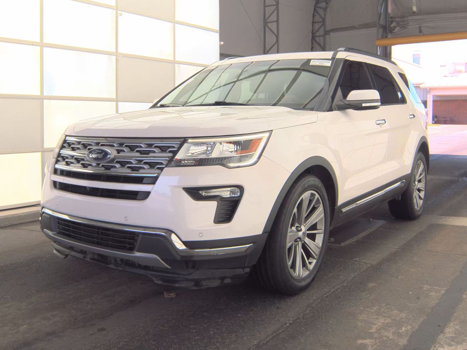 FORD EXPLORER - 1