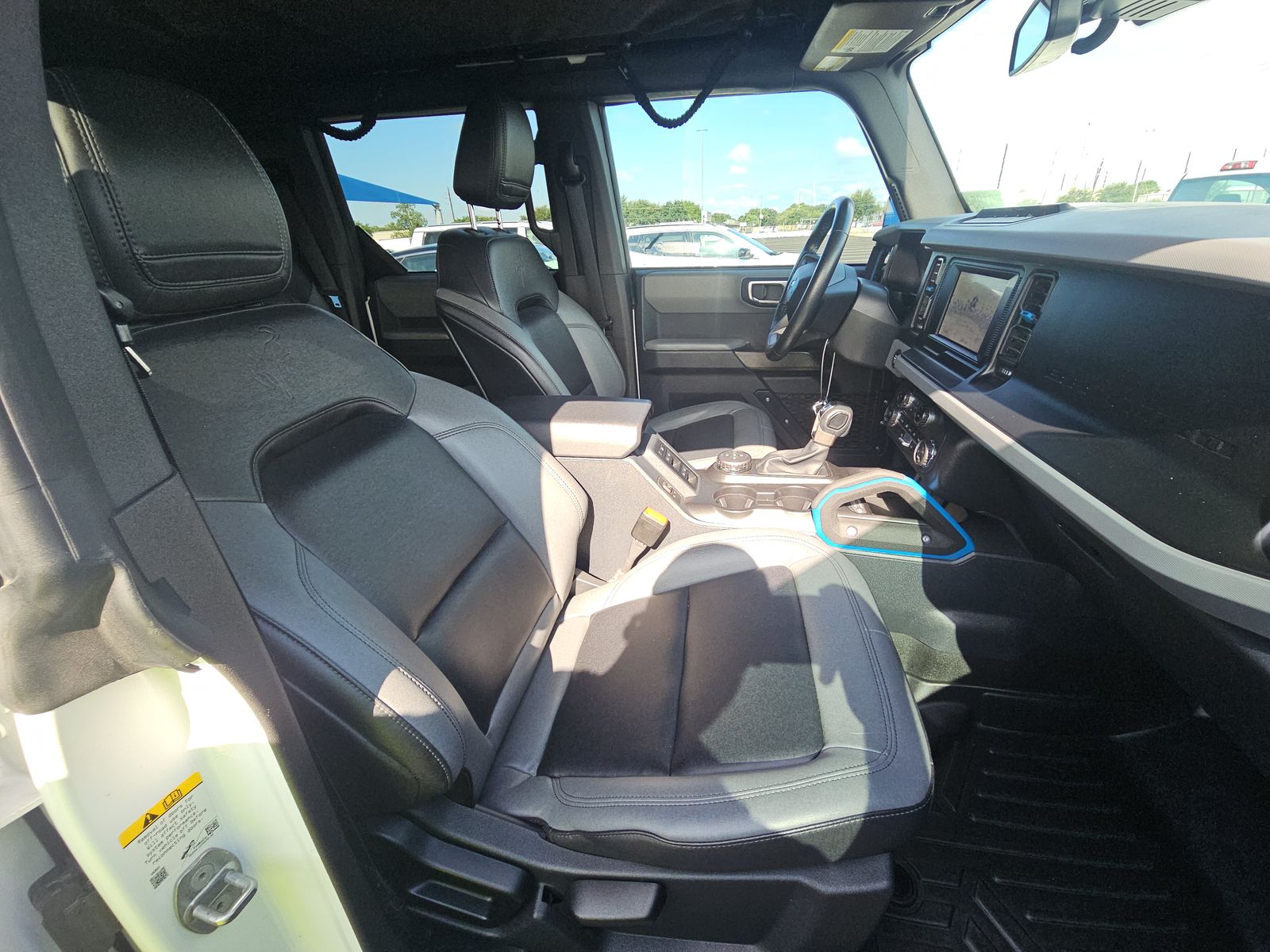 FORD BRONCO - 9