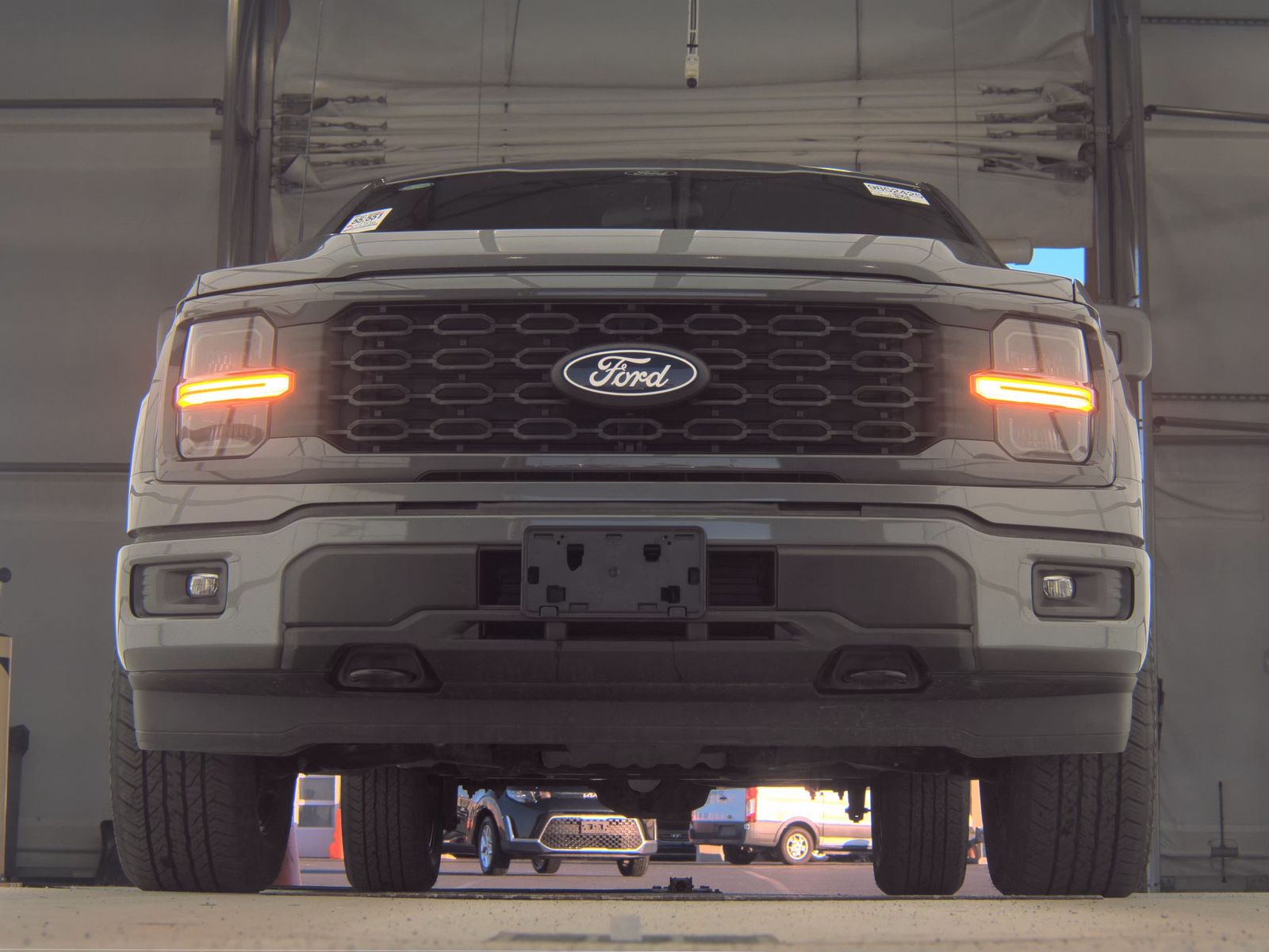 FORD F-150 - 4