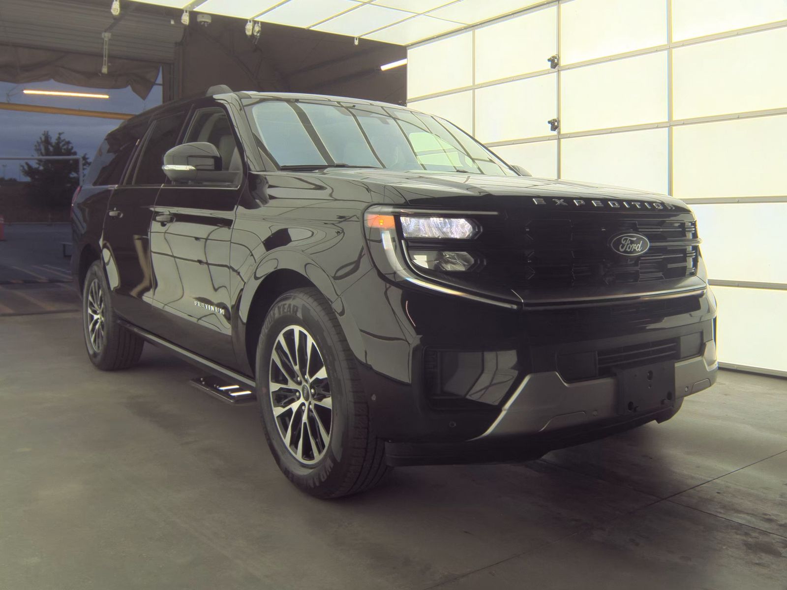 FORD EXPEDITION MAX - 5