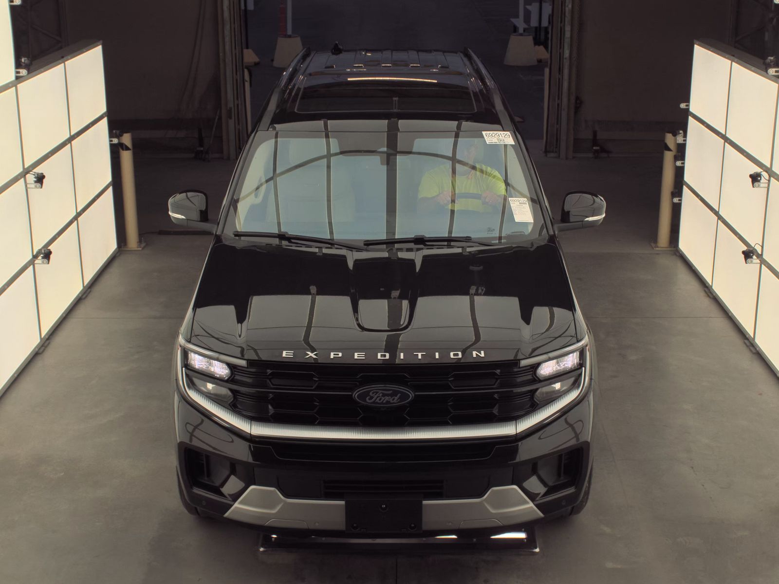 FORD EXPEDITION MAX - 3