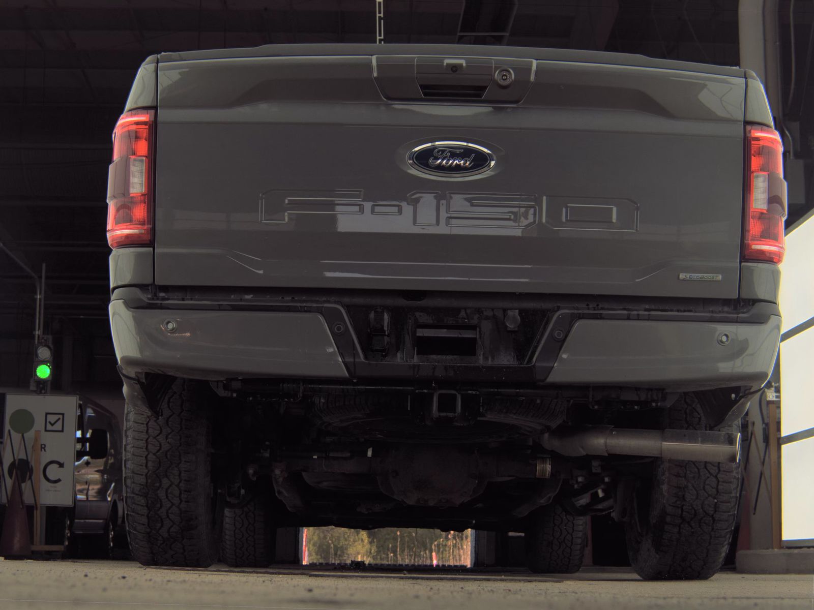 FORD F-150 - 8