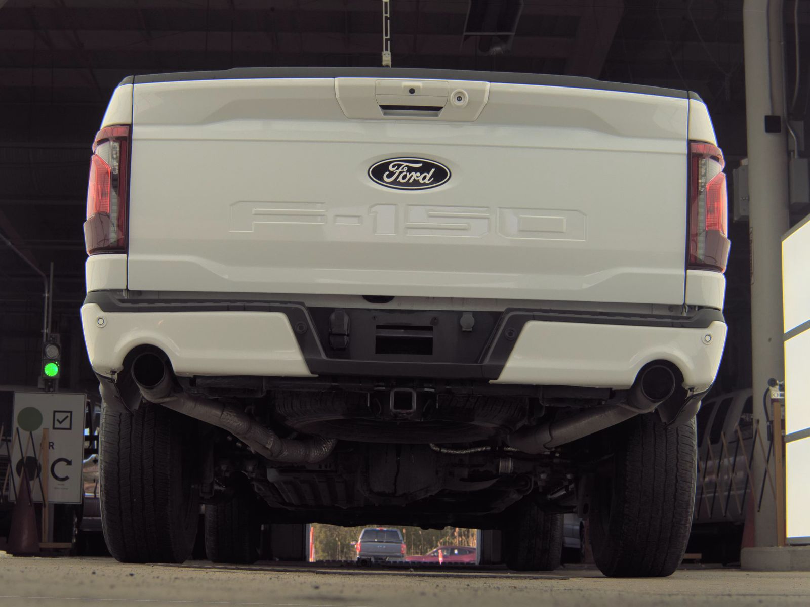 FORD F-150 - 8
