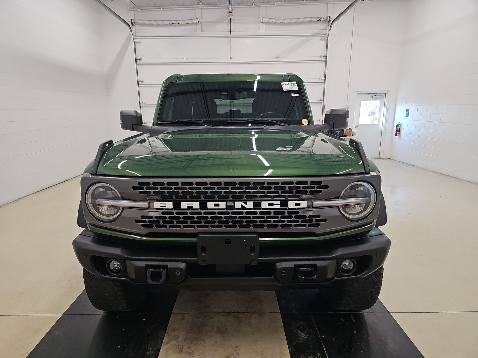 FORD BRONCO - 3
