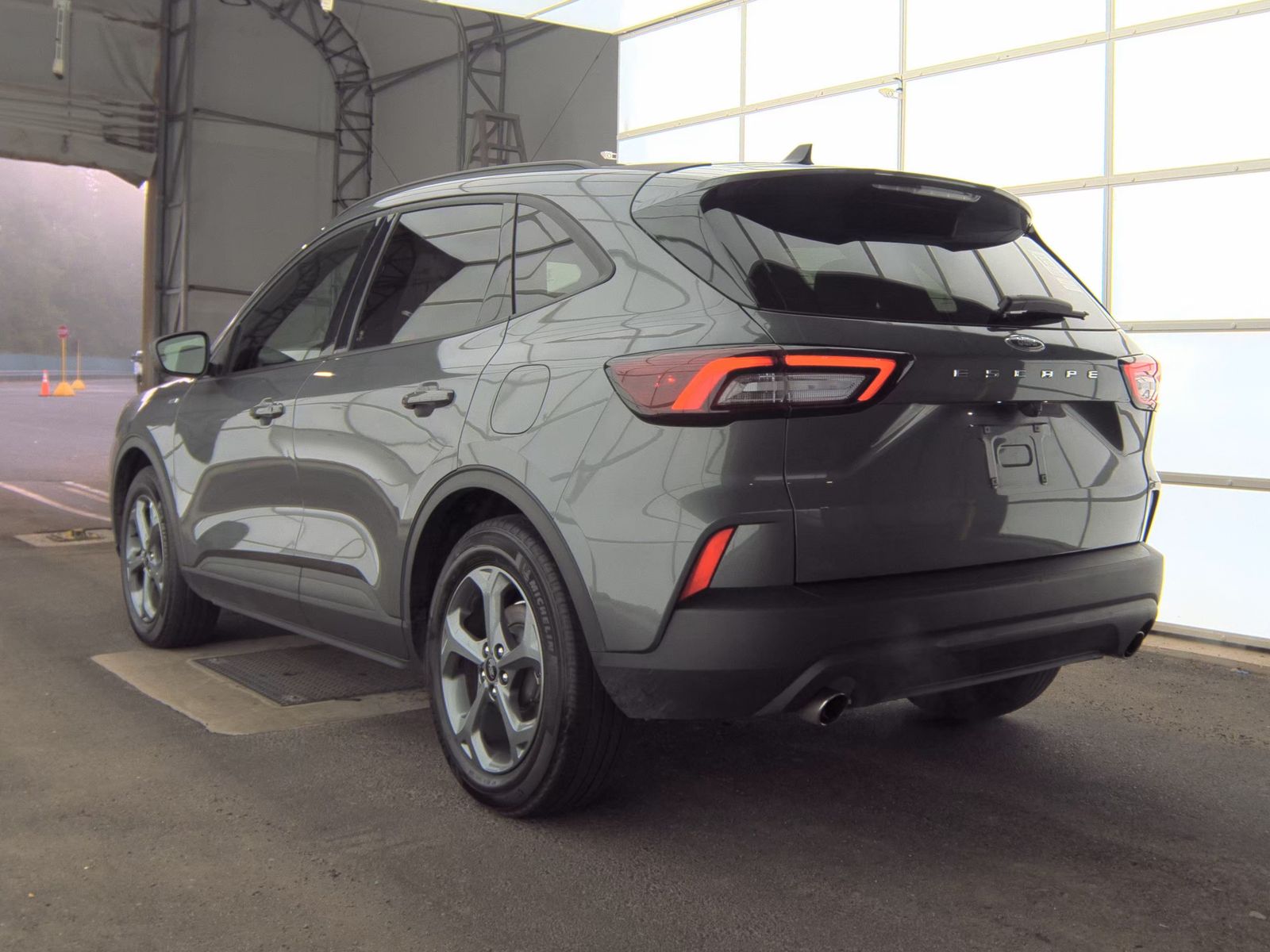 2025 Ford Escape ST-Line FWD