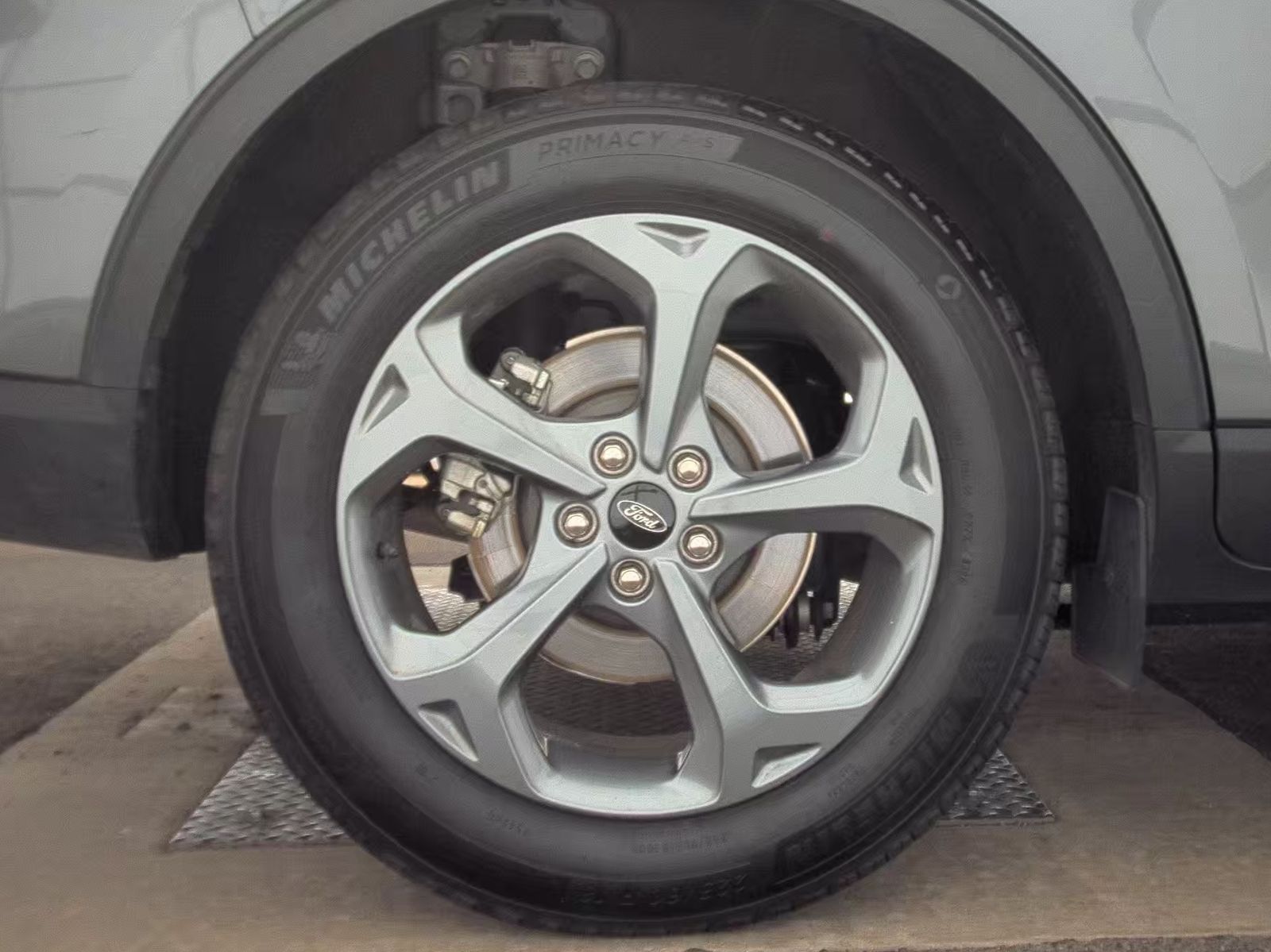 2025 Ford Escape ST-Line FWD