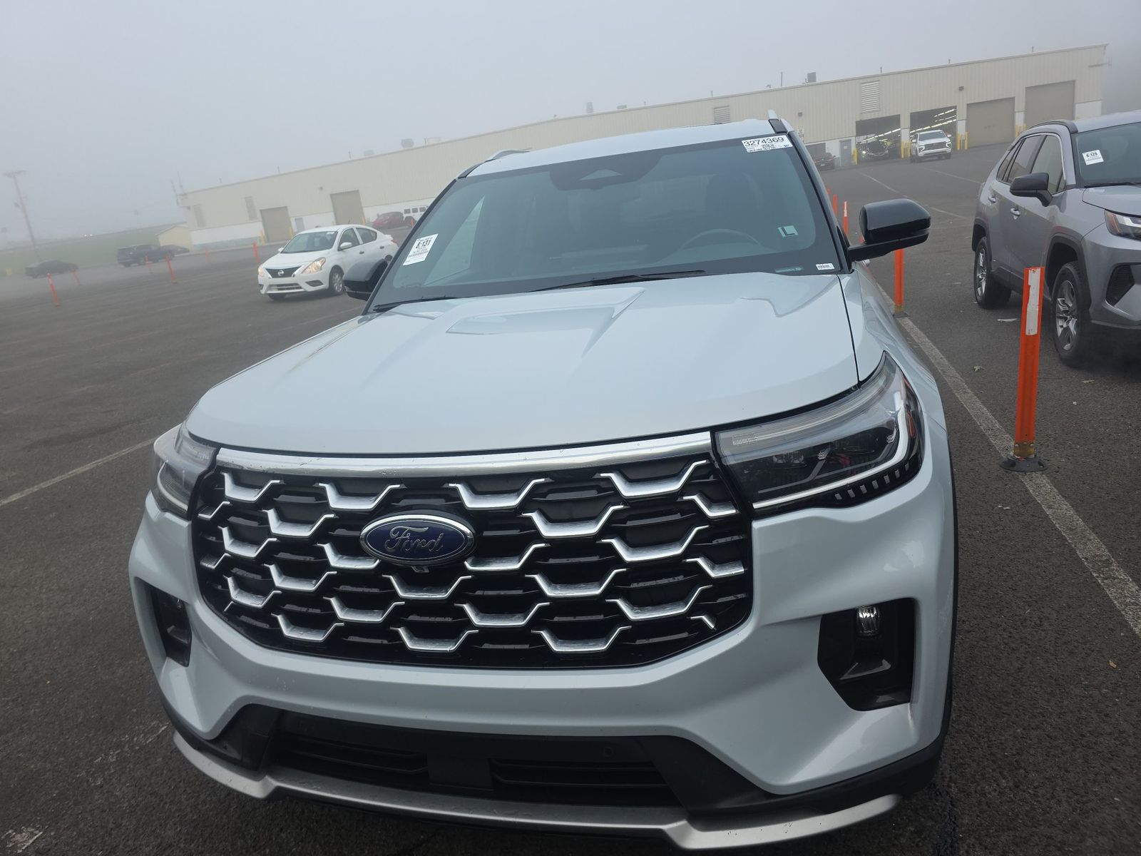 FORD EXPLORER - 3