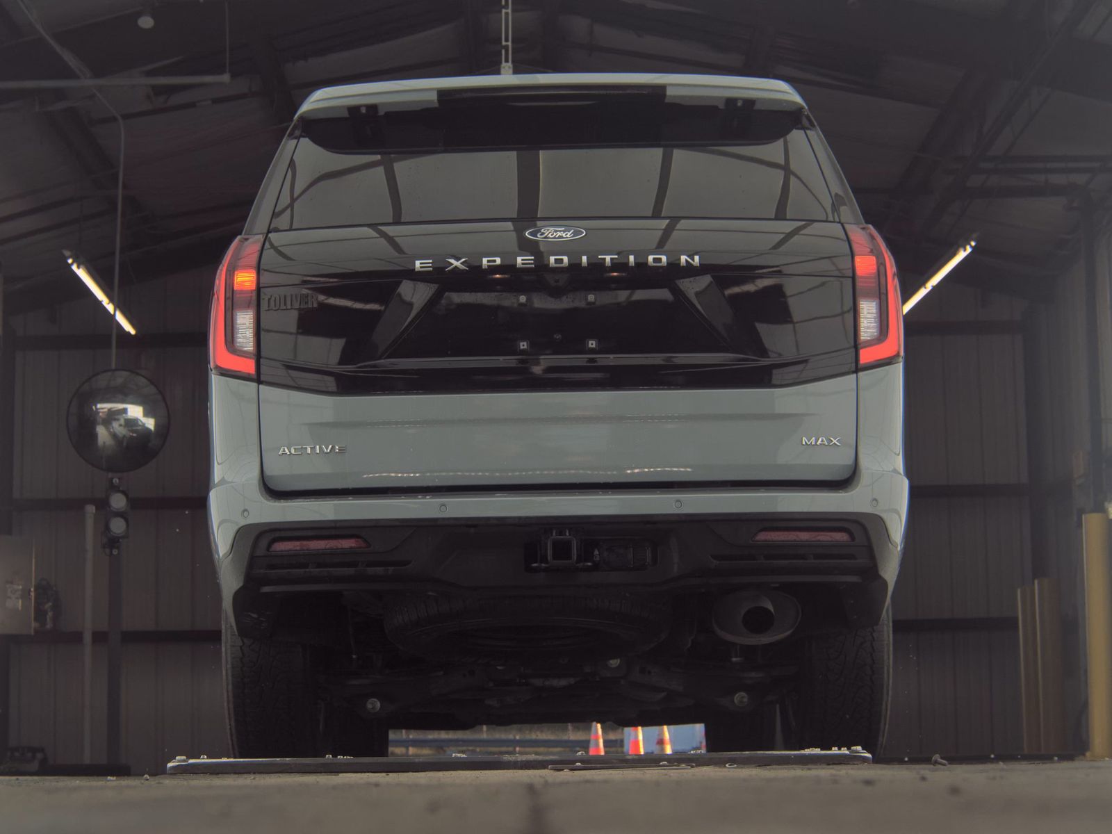 FORD EXPEDITION MAX - 8