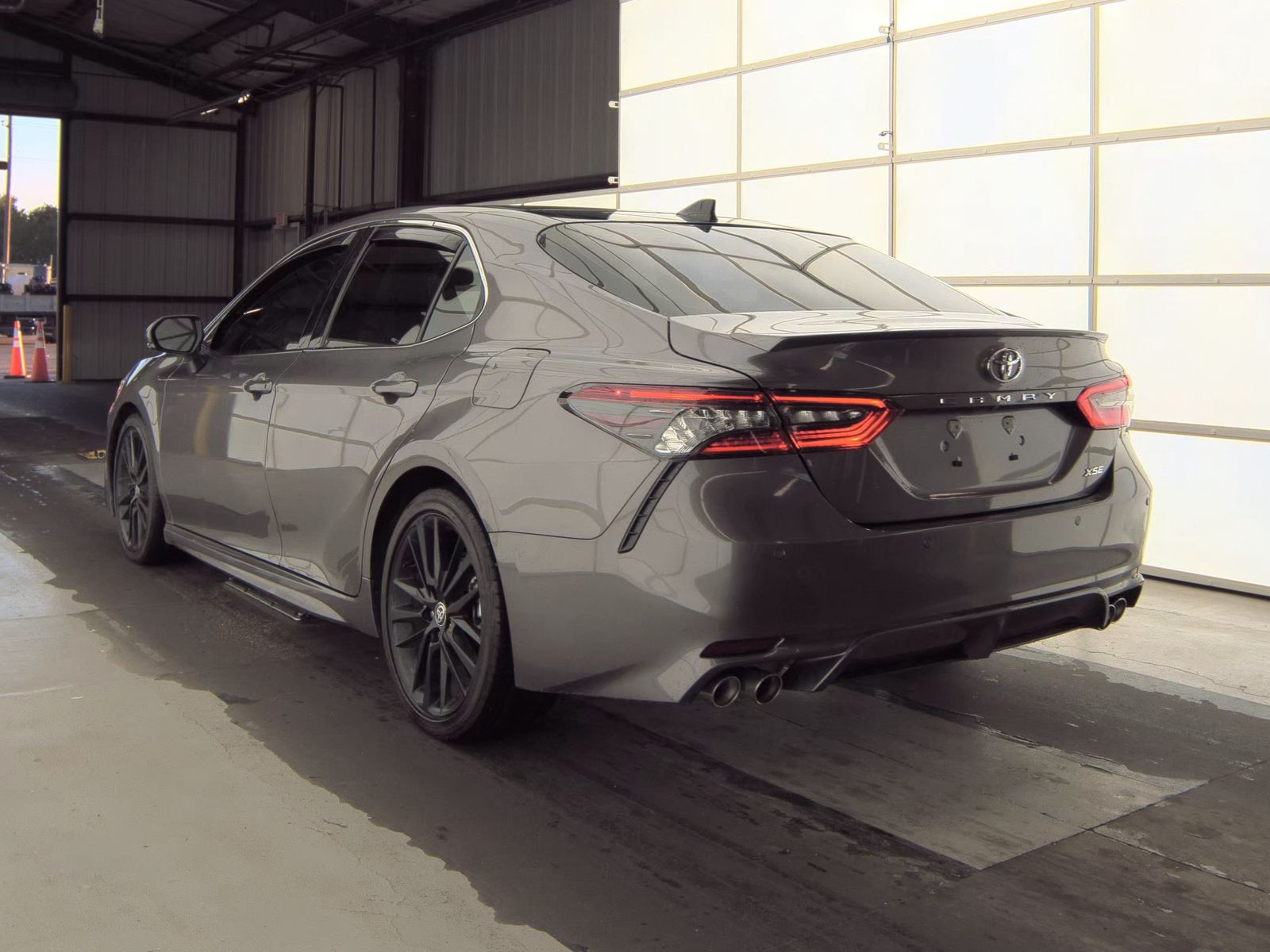 TOYOTA CAMRY - 9