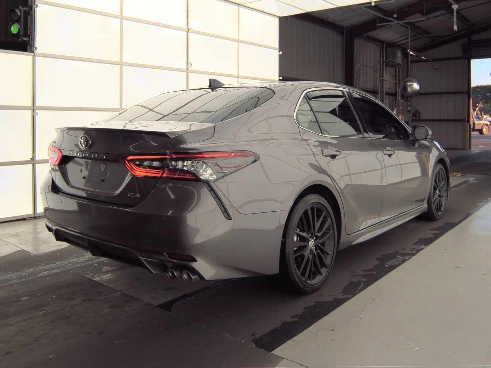 TOYOTA CAMRY - 6