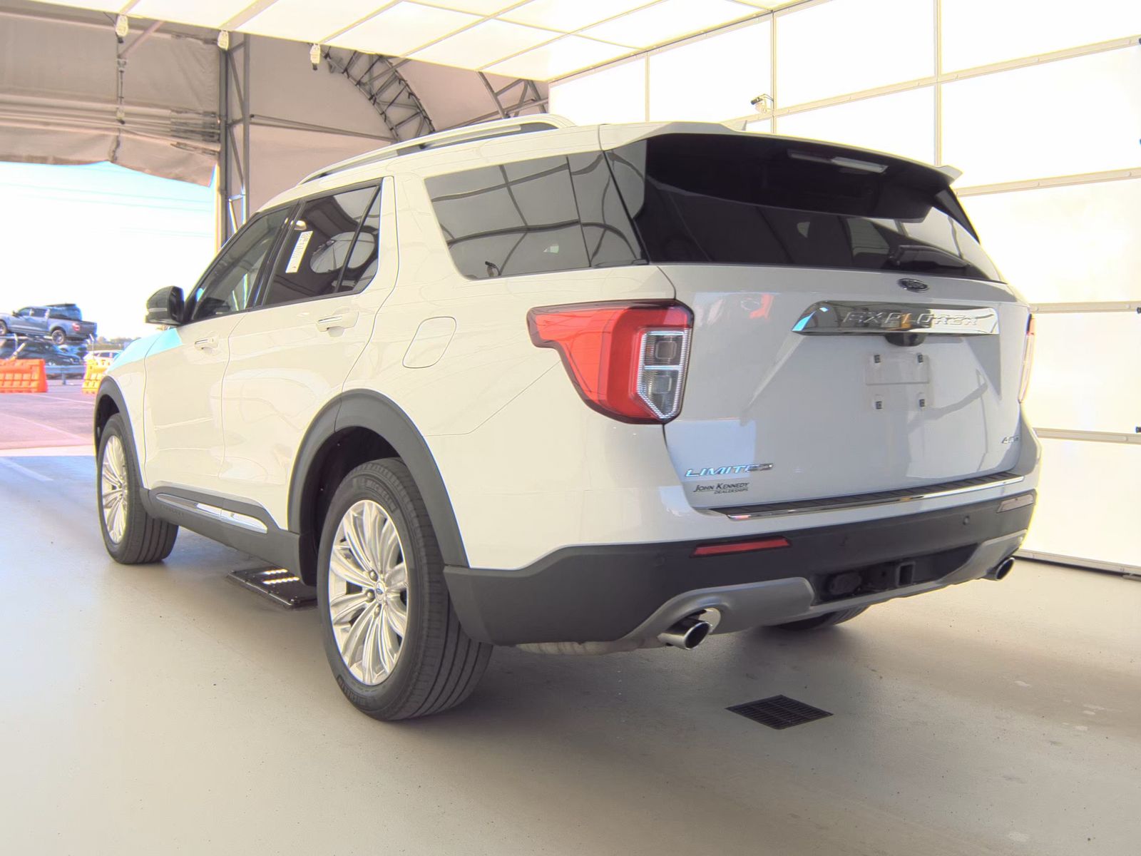 FORD EXPLORER - 9