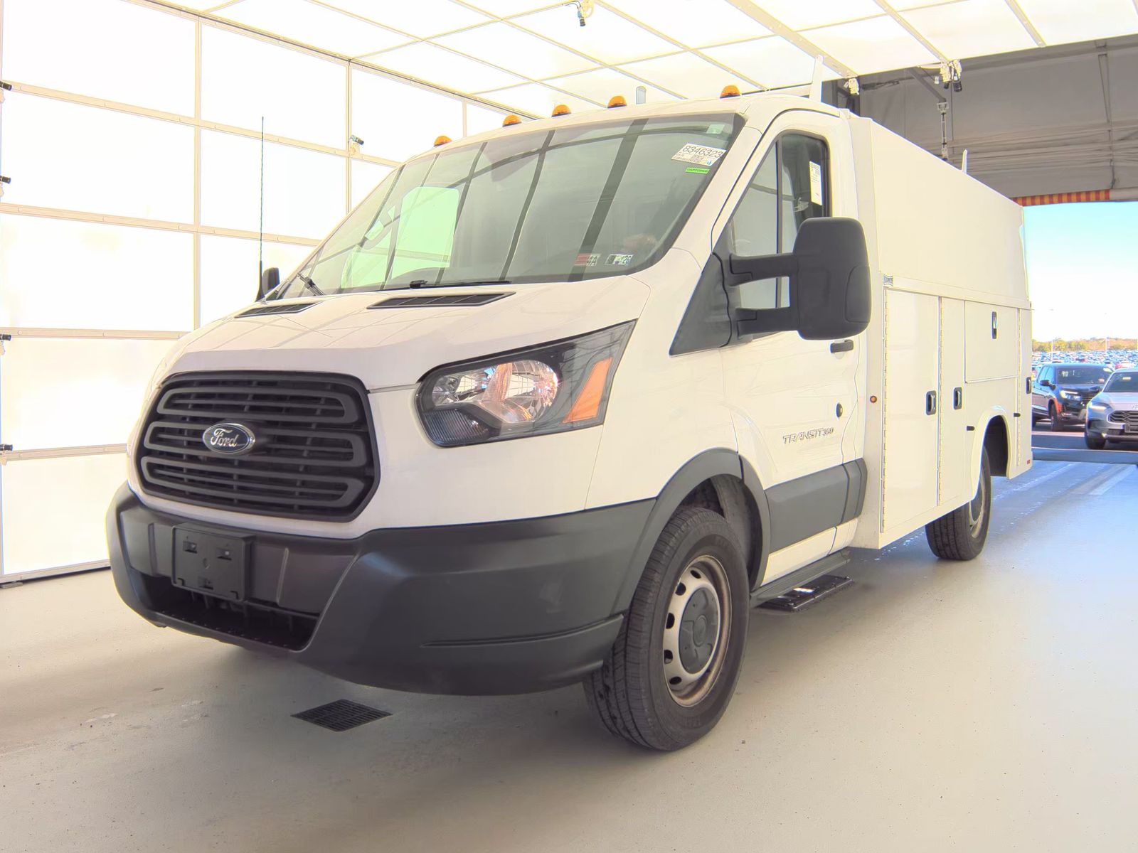 FORD TRANSIT 350 - 1