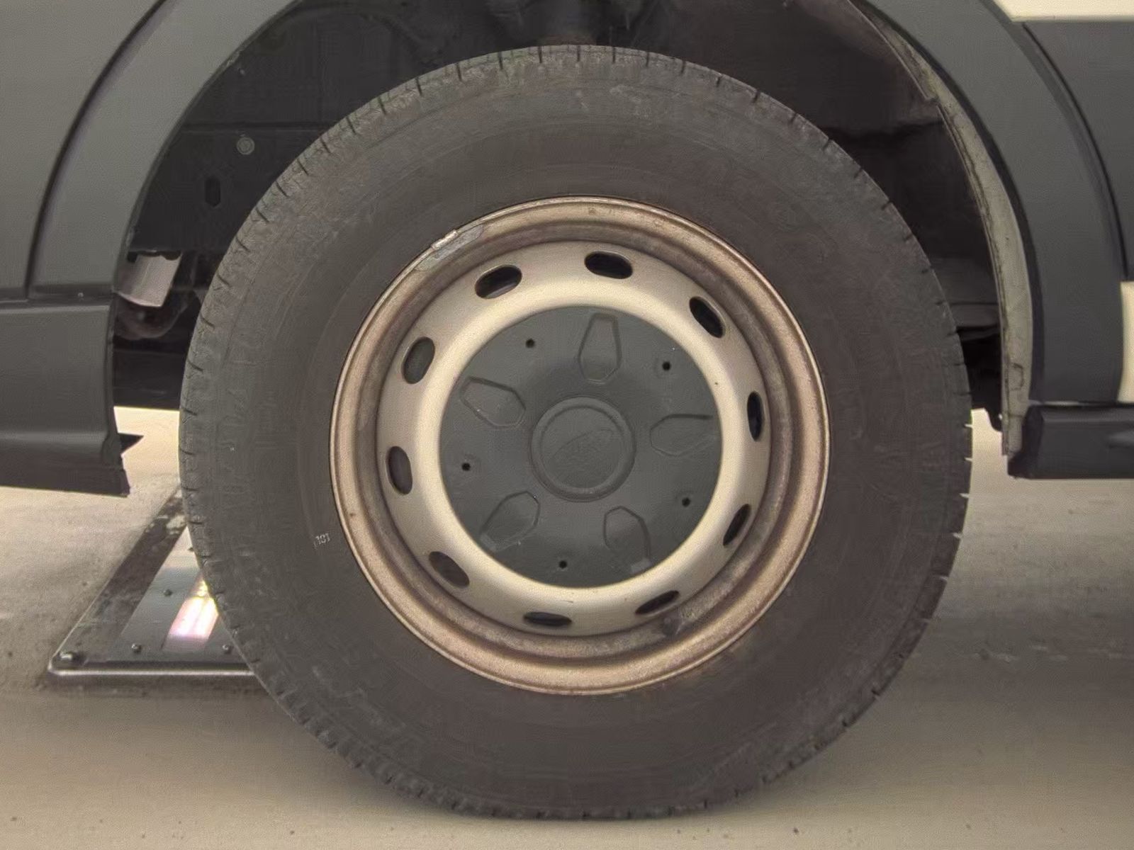 FORD TRANSIT 350 - 10