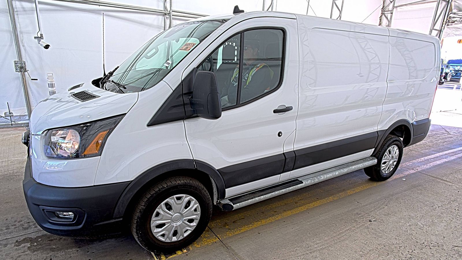 FORD TRANSIT 250 - 1